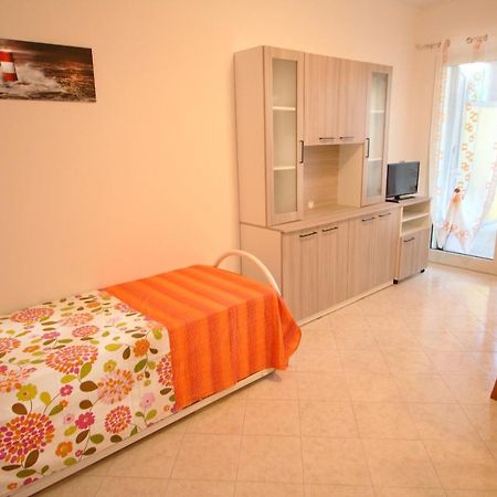 Bilocale Orange Lägenhet Gallipolli Exteriör bild